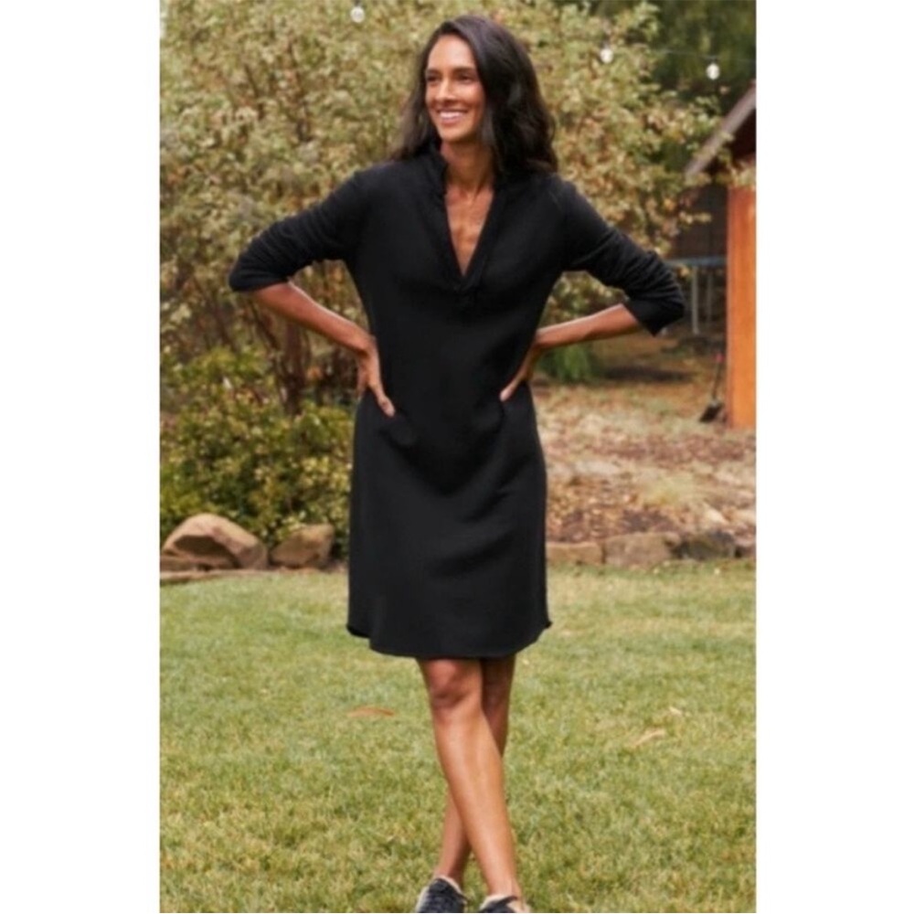 Frank & Eileen Nicole Henley Dress